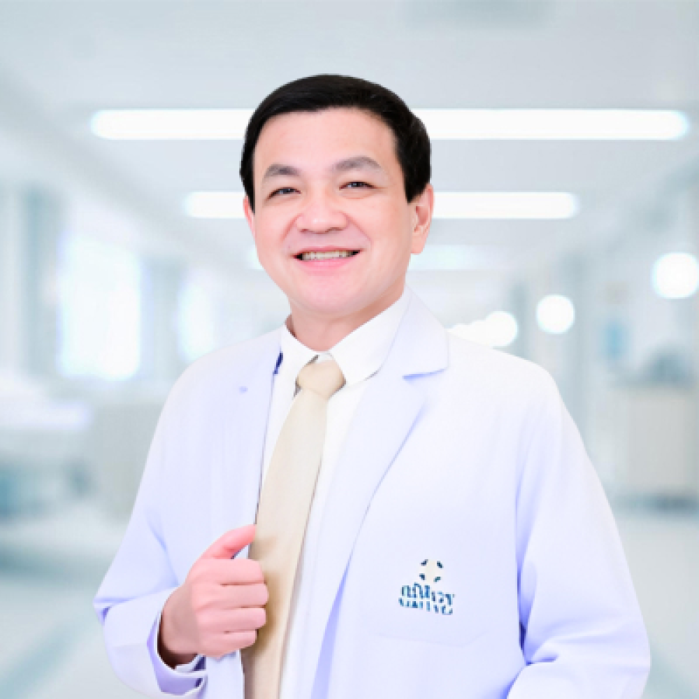 Prof.-Keerati-Chareancholvanich.MD_.webp